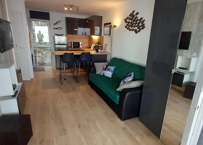 Zen Costa Plana アパート カップダイユ